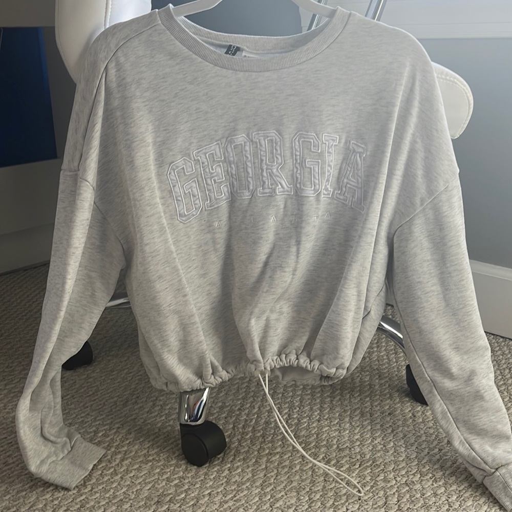 Light grey cropped sweater